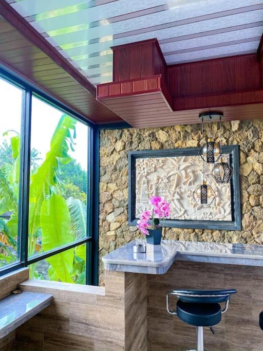 Tori Klumpu, 3 Bedroom Artistic Villa, Dual Views Near Ubud 바둥 외부 사진