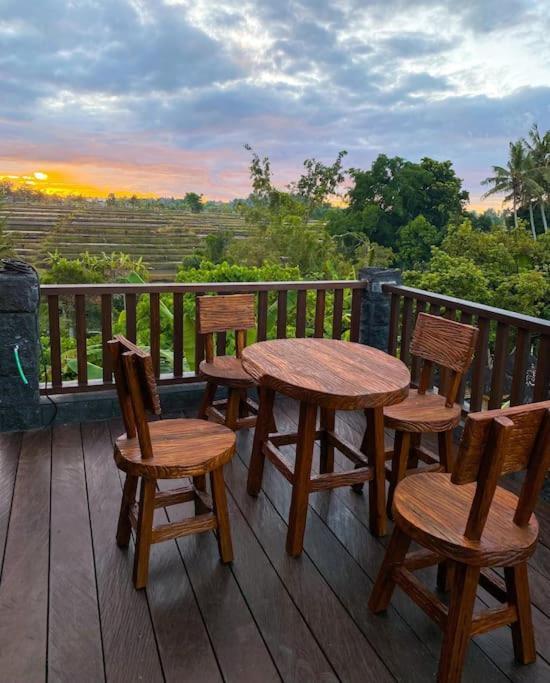 Tori Klumpu, 3 Bedroom Artistic Villa, Dual Views Near Ubud 바둥 외부 사진